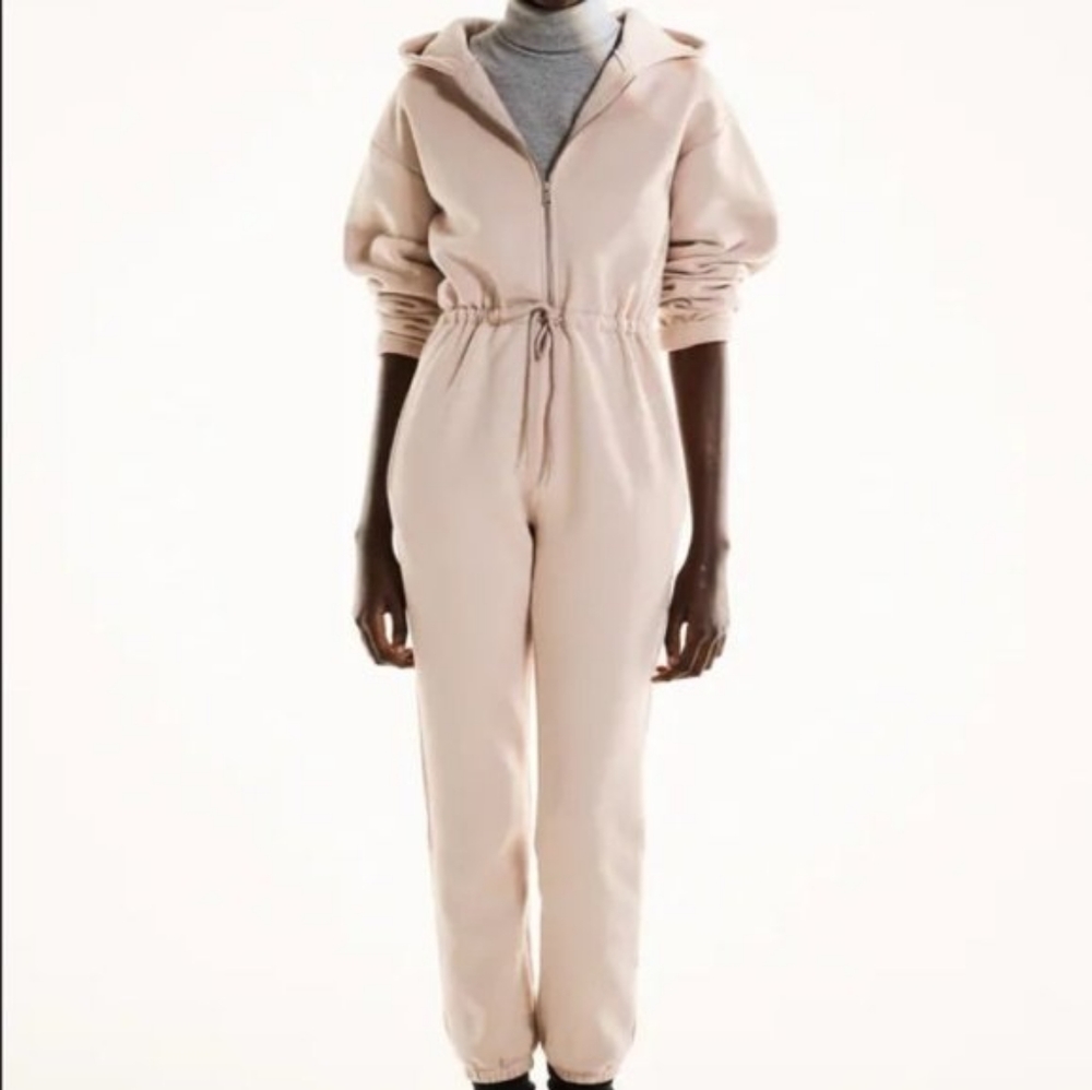Zara HOODED PLUSH JUMPSUIT BEIGE